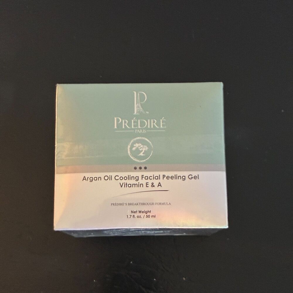 Prédiré Paris Oil Control Argan Oil Cooling Facial Peeling Gel, Vitamin E & A